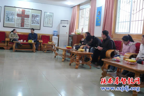 西北大学东方宗教研究所李立安教授来圣经学校访问交流(图1)