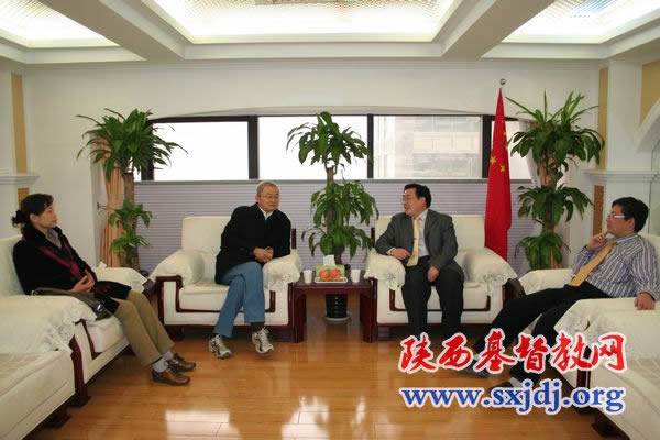 省人大民宗侨外工委主任张启钧一行来我会进行走访(图1)