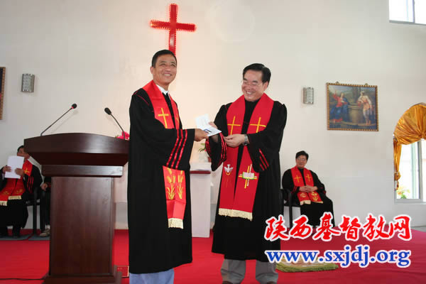 陕西省基督教两会在榆林市按立10位圣职人员(图6)