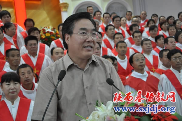 王俊牧师出席岐山县教会新教堂落成典礼