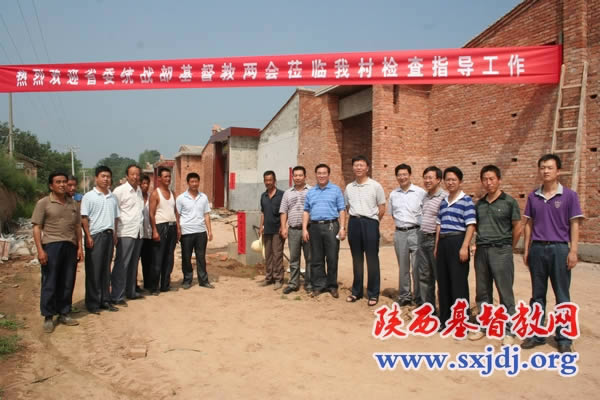 王俊牧师到宝鸡考察爱德基金会援建项目(图3)