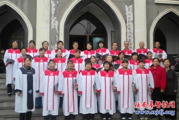 合阳县基督教会举行敬老感恩礼拜(图1)