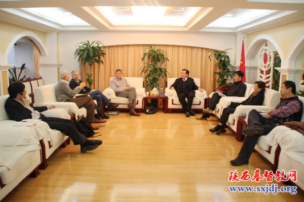 省基督教两会接待挪威圣约教会高卫格牧师一行