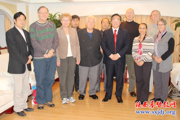 省基督教两会接待海外协会国际学院代表团(图2)