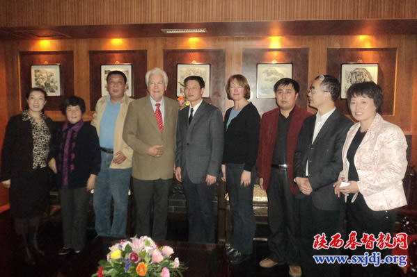 省基督教两会接待挪威尤约翰牧师一行(图3)