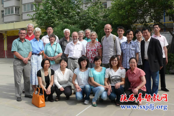 英国圣经公会一行访问陕西教会(图5)