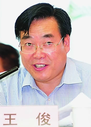 陕西省各界人士纪念中国共产党成立九十周年座谈会发言摘登：主动作为  服务社会(图1)