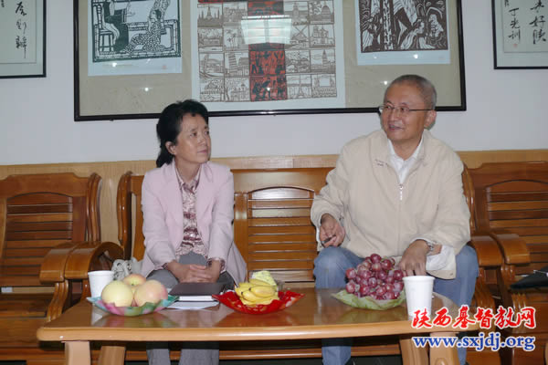 省人大民宗侨外委员会张启钧主任一行来陕西圣经学校调研