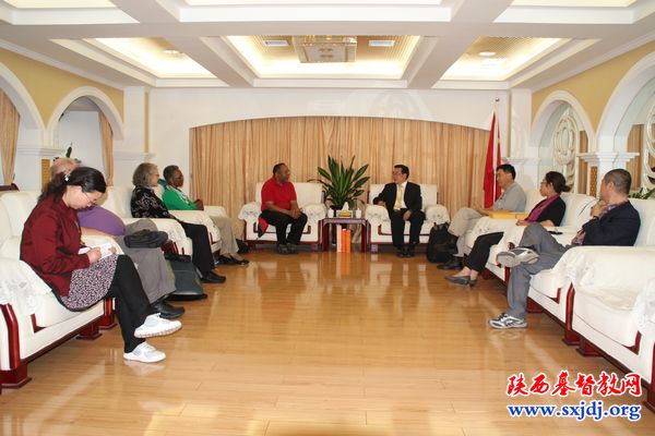 美国联合基督教会及基督会主席访问陕西教会(图1)