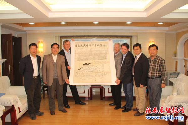 挪威圣约教会友人高卫格牧师一行访问我省教会(图2)