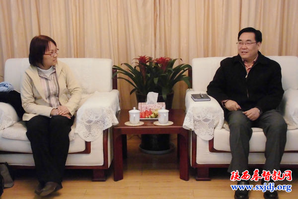 省基督教两会接待联合圣经公会黄慧芳姊妹到访