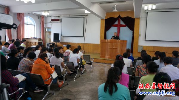 陕西圣经学校2015年秋学期开学培灵会