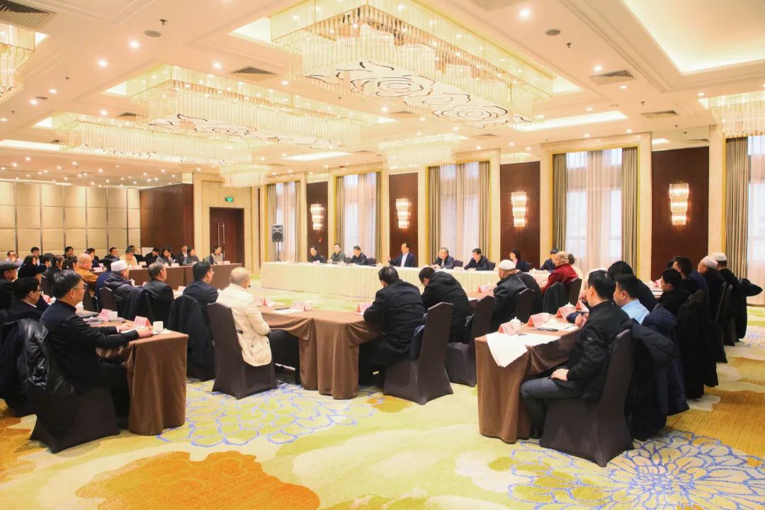 全省民族宗教界2024年迎新春座谈会召开