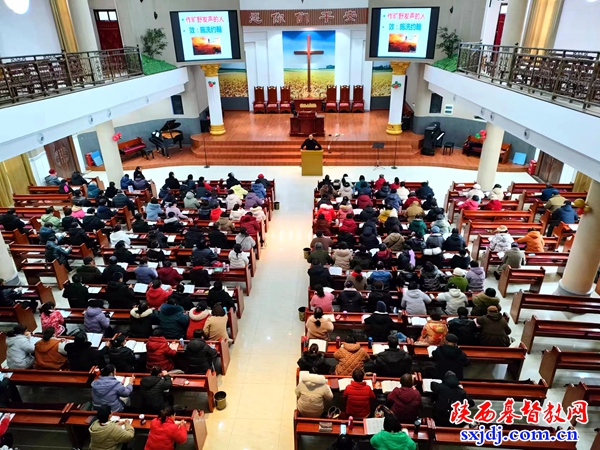 大荔县基督教两会举办义工培训班