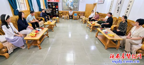 湖南圣经学校校长杜温武牧师一行到访陕西圣经学校