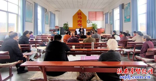 三原县基督教三自爱国会开展重阳节走访慰问与基层堂点调研工作