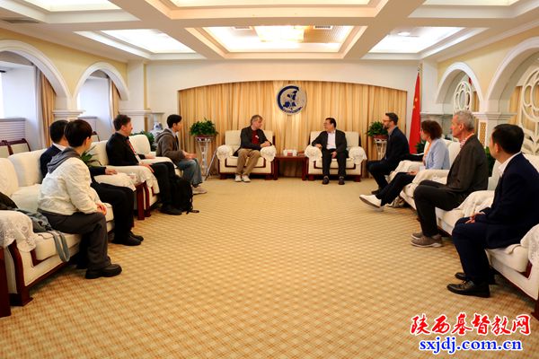 省基督教两会接待德国巴伐利亚青年会迈克尔·格茨先生一行
