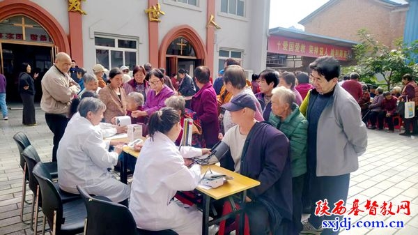 敬老孝亲 结果传承——华州区南街基督教堂举办2026年敬老孝亲崇拜