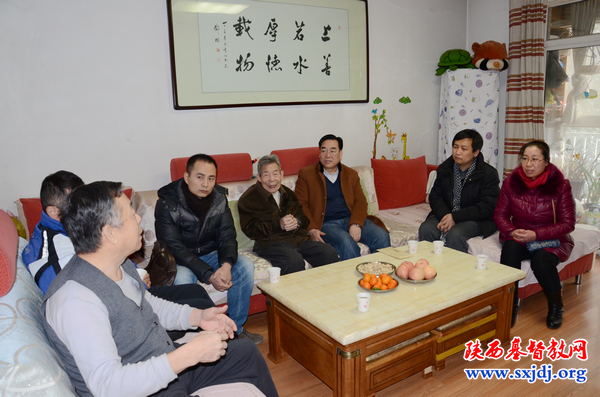 省两会主要负责同工新春走访慰问老牧长、老前辈(图1)