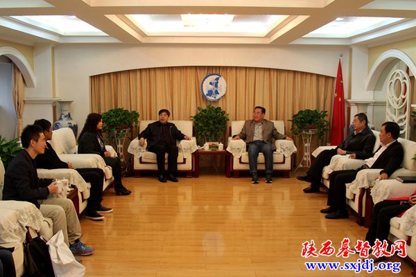 云南基督教协会会长靖玖玮牧师一行访问我会(图2)