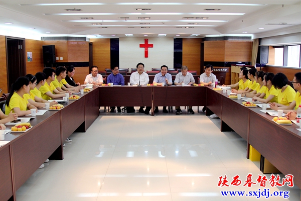 安徽神学院毕业班同学到省基督教两会及圣经学校访问交流