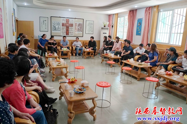 辽宁省委统战部2018年基督教爱国人士研修班学员访问省基督教两会(图5)