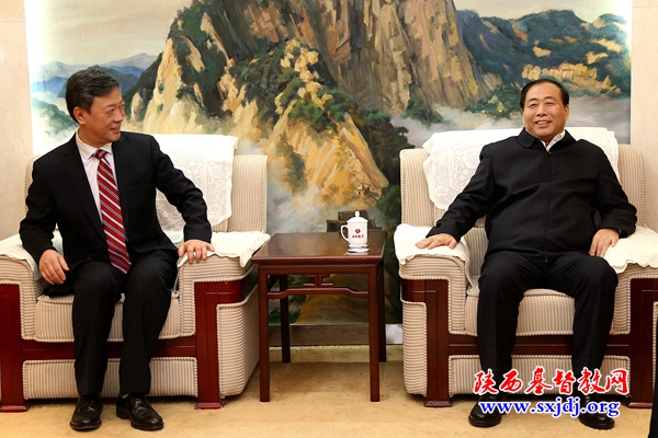 省委常委、省委统战部部长姜锋会见我省基督教第八次会议全体代表