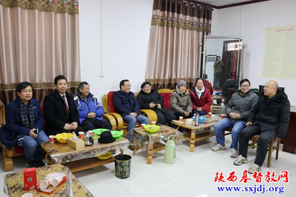 省基督教两会主要负责同工年终关爱慰问老牧长、老前辈(图1)