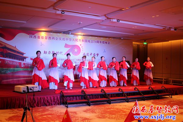 陕西省基督教两会成功举办“助力新时代，共筑中国梦”庆祝中华人民共和国成立70周年歌咏会(图5)
