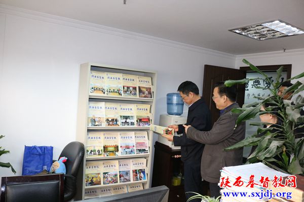 省委统战部纪检组组长陈宗华走访省基督教两会