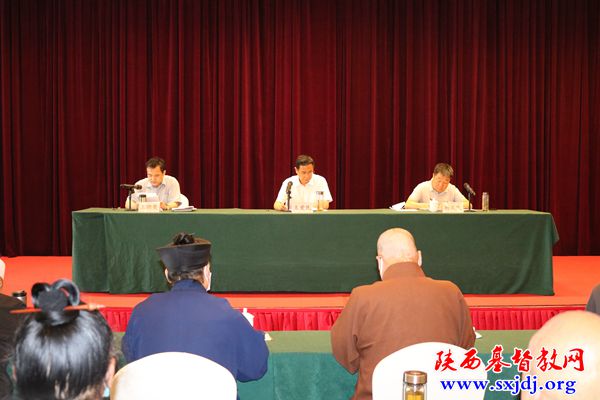 省基督教两会同工参加省民宗委传达学习“全国人大、政协会议”精神会议