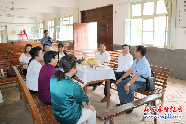 省基督教两会主席、会长王俊牧师赴商洛市教会走访调研(图11)
