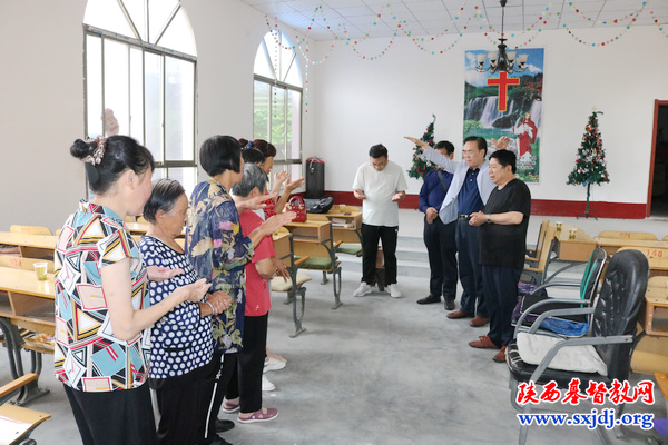 省基督教两会主席、会长王俊牧师赴商洛市教会走访调研(图22)