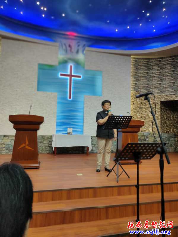 南郑区大河坎教会举行“纪念抗日战争暨世界反法西斯战争胜利75周年”活动