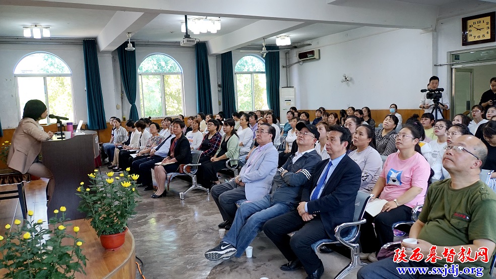 厚植爱国主义情感，喜迎党的二十大胜利召开——省基督教两会、陕西圣经学校积极开展2022年“爱国主义教育周”系列活动(图10)